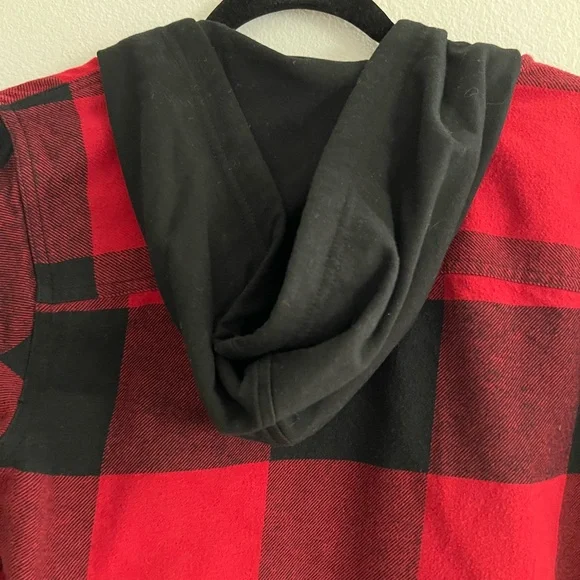 Original Use Red and Black Checkered Shirt - Picture 10 of 14